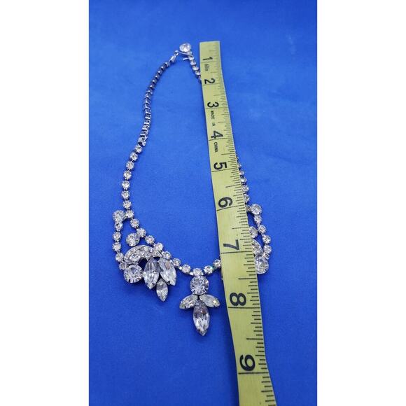 Vintage Necklace Clear Rhinestone Silver Toned Fancy 1950s Kramer Weiss Style - Picture 8 of 11